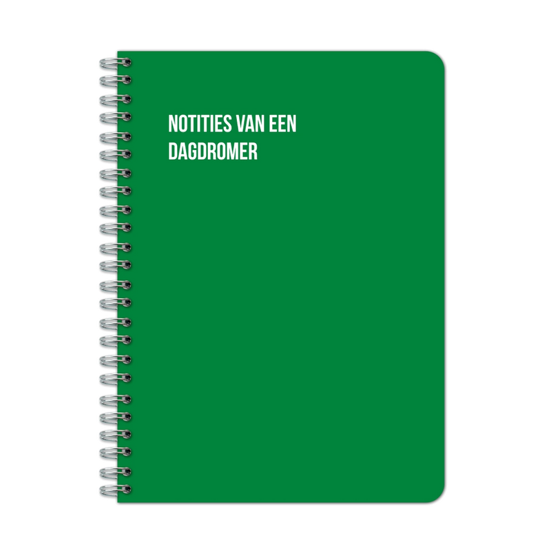 Groen notitieboek, bedrukte tekst "Notities van een dagdromer", spiraalgebonden.